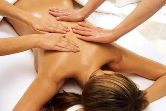 4 Hand Mandara Massage by Glow Garden SPA